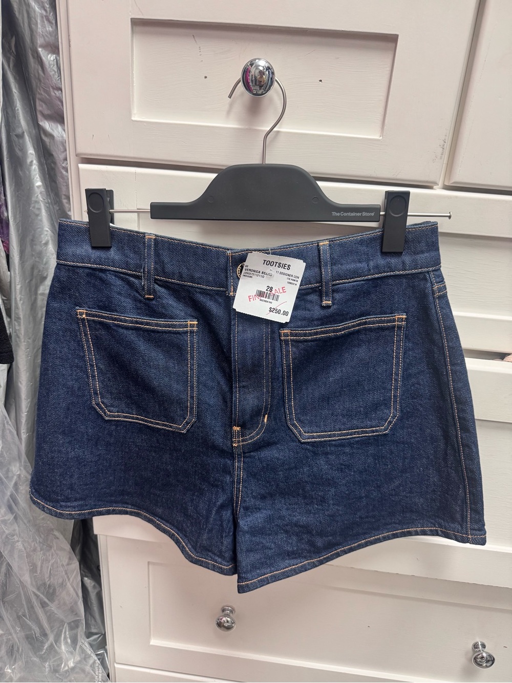 Veronica Beard Elijah Denim Shorts - NWT - 28